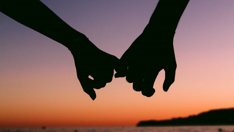Hands together Wallpaper 4K, Couple, Silhouette, Sunset, Romantic, Love