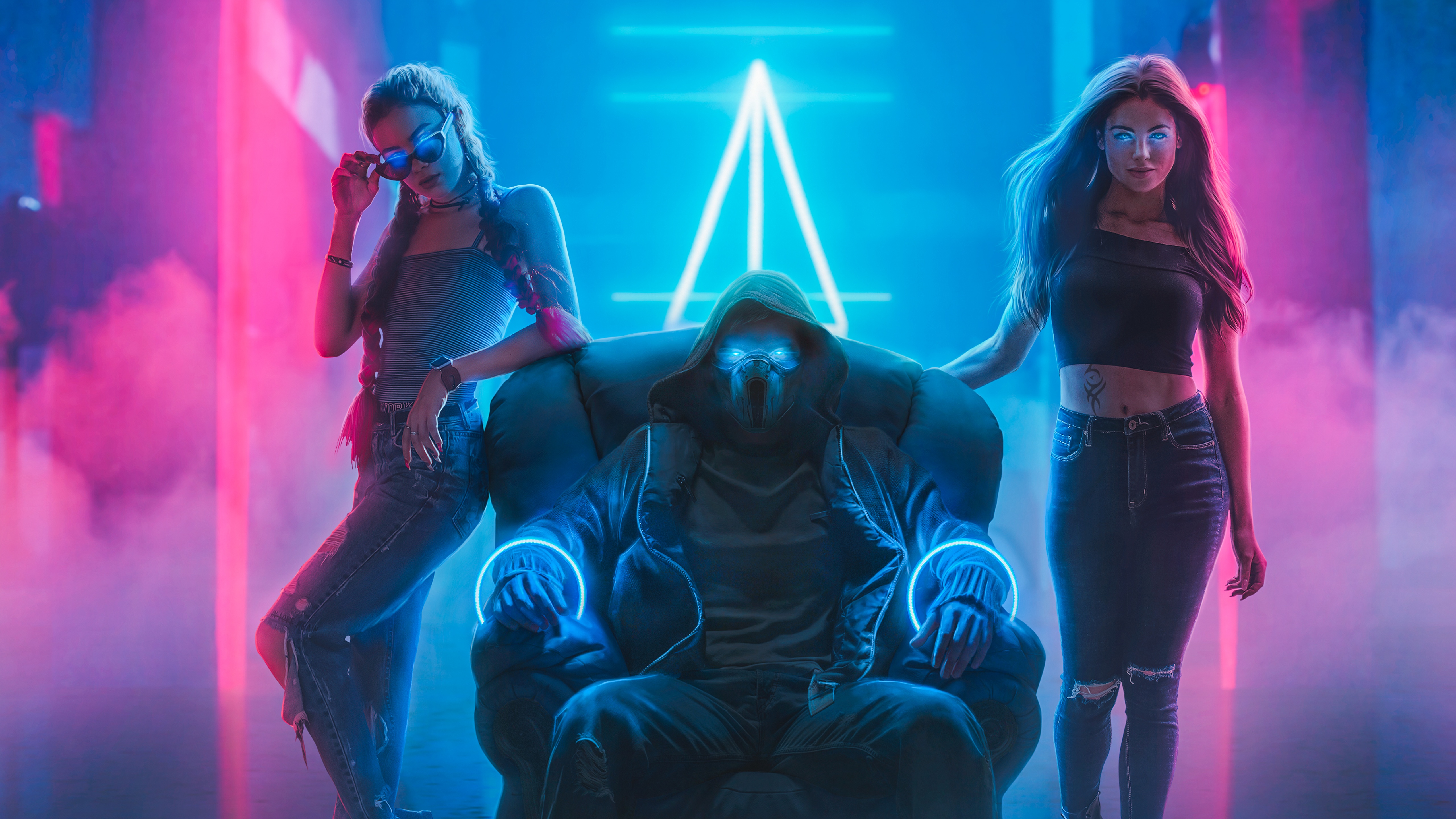 Маска танец в клубе. Cyberpunk 2077 Neon маска.