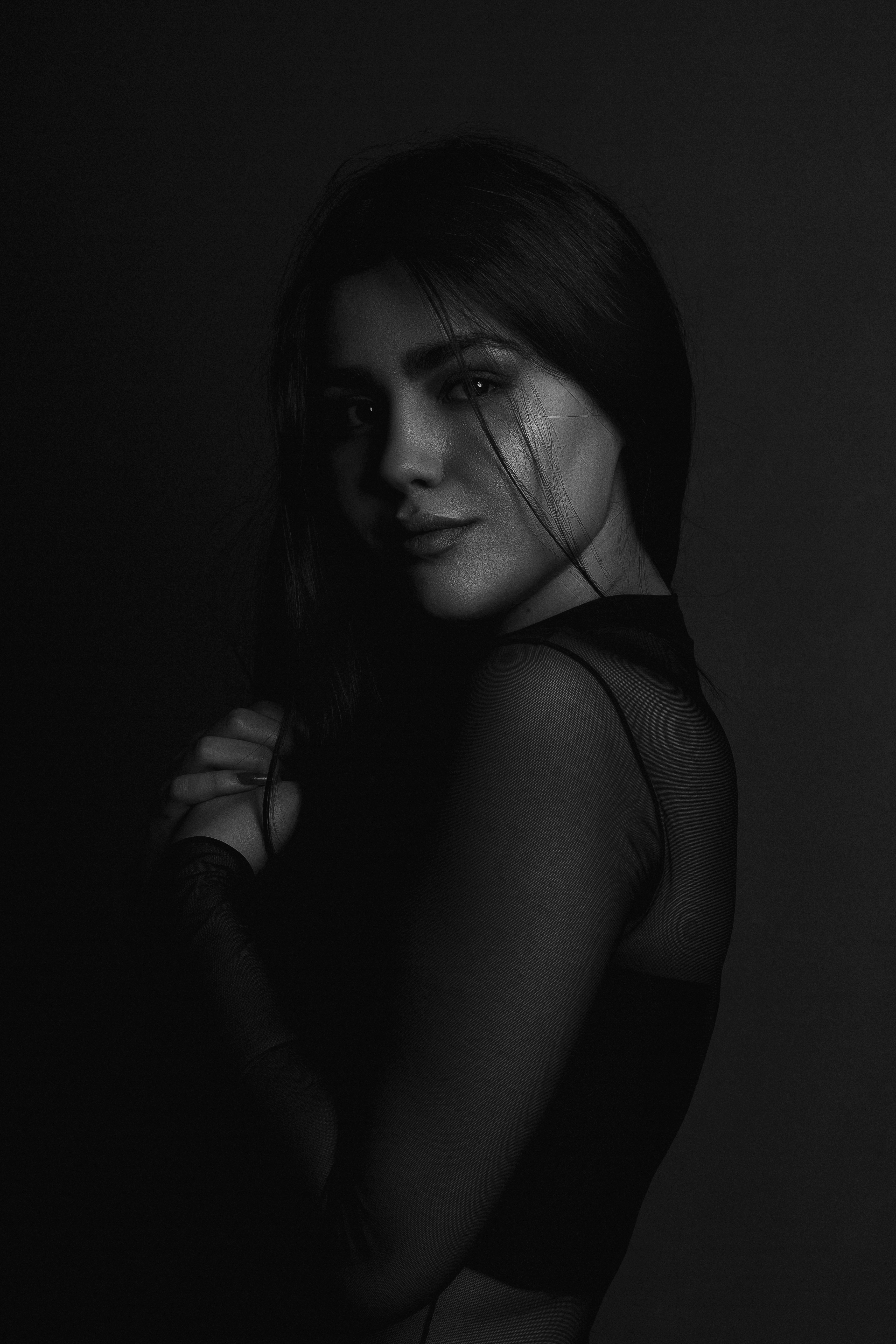 Beautiful girl Wallpaper 4K, Woman, Monochrome, Black/Dark, #2965