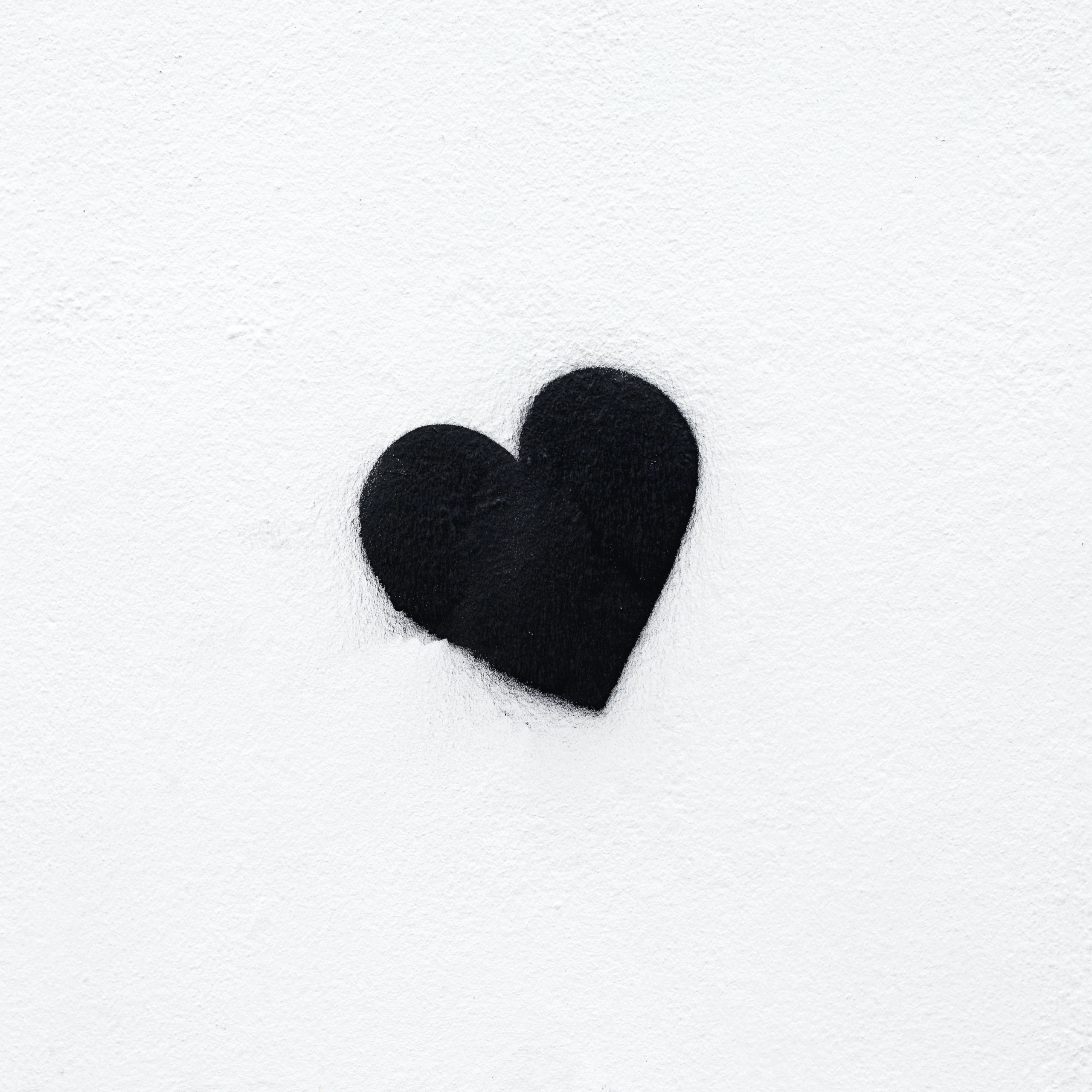 Black heart Wallpaper 4K, Love heart, White background