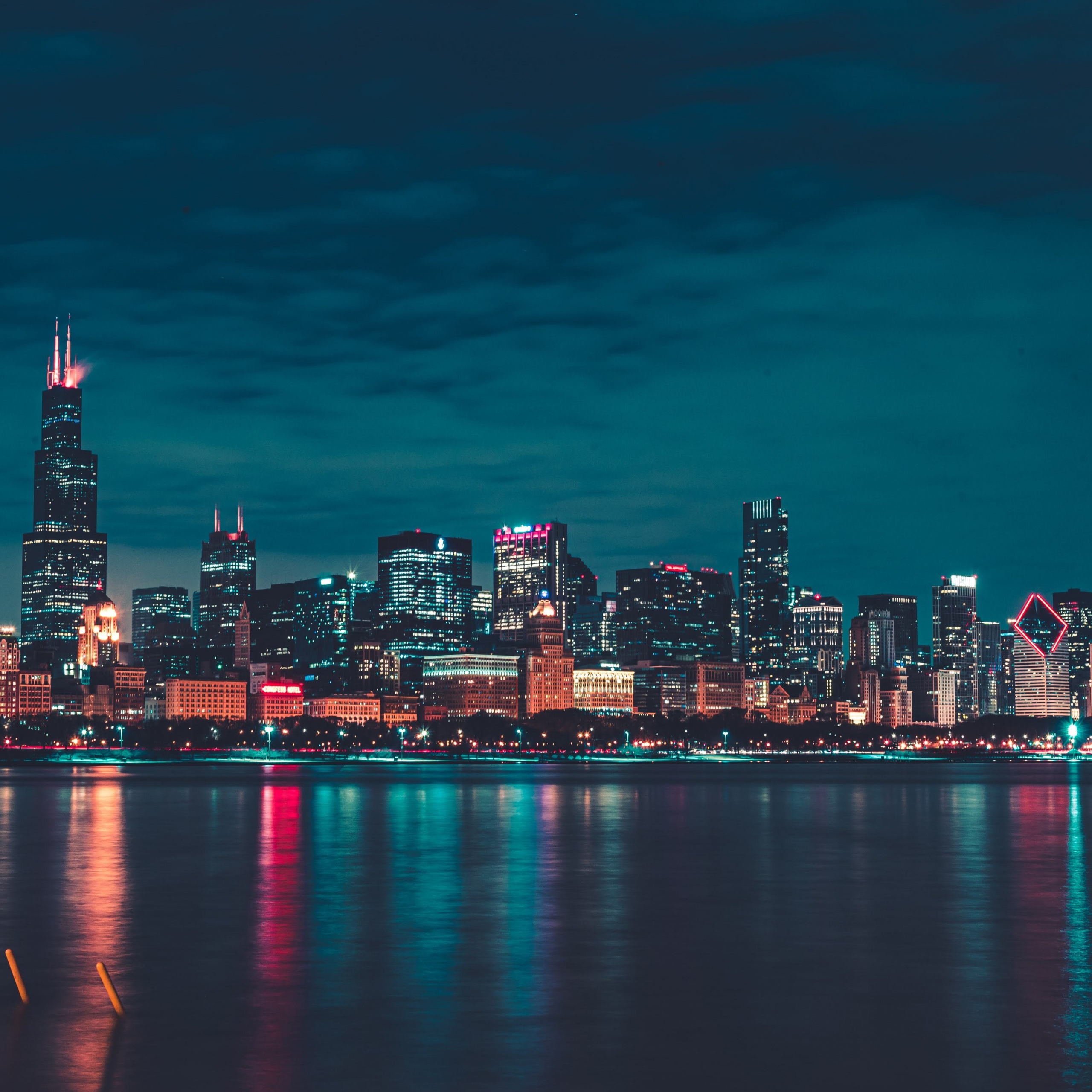 Chicago Wallpaper 4K, Night, City lights, Cityscape, Reflections, World