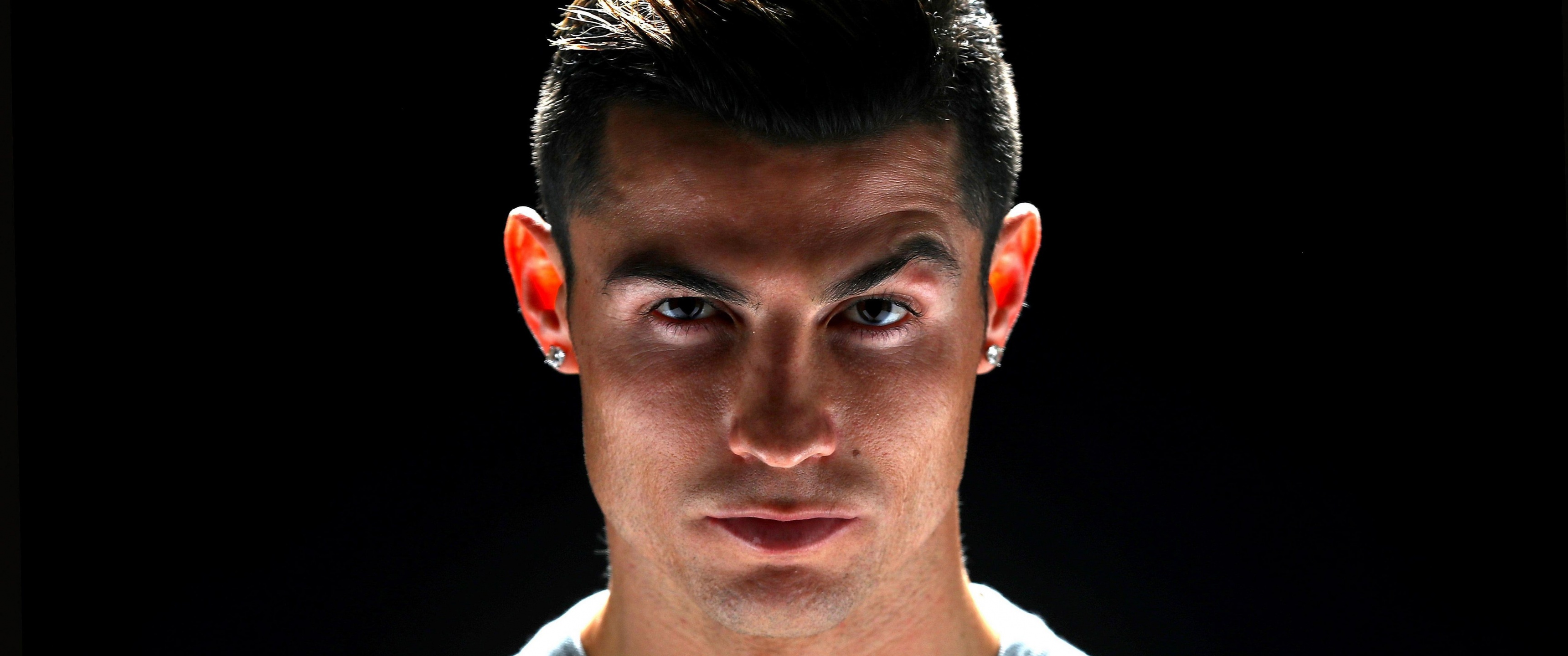 Download wallpapers Cristiano Ronaldo, back view, goal, Juventus FC,  football stars, neon lights, Serie A, Ronaldo, CR7, footballers, Portuguese  footballer, CR7 Juve, soccer, Bianconeri, creative for desktop with  resolution 2880x1800. High Quality