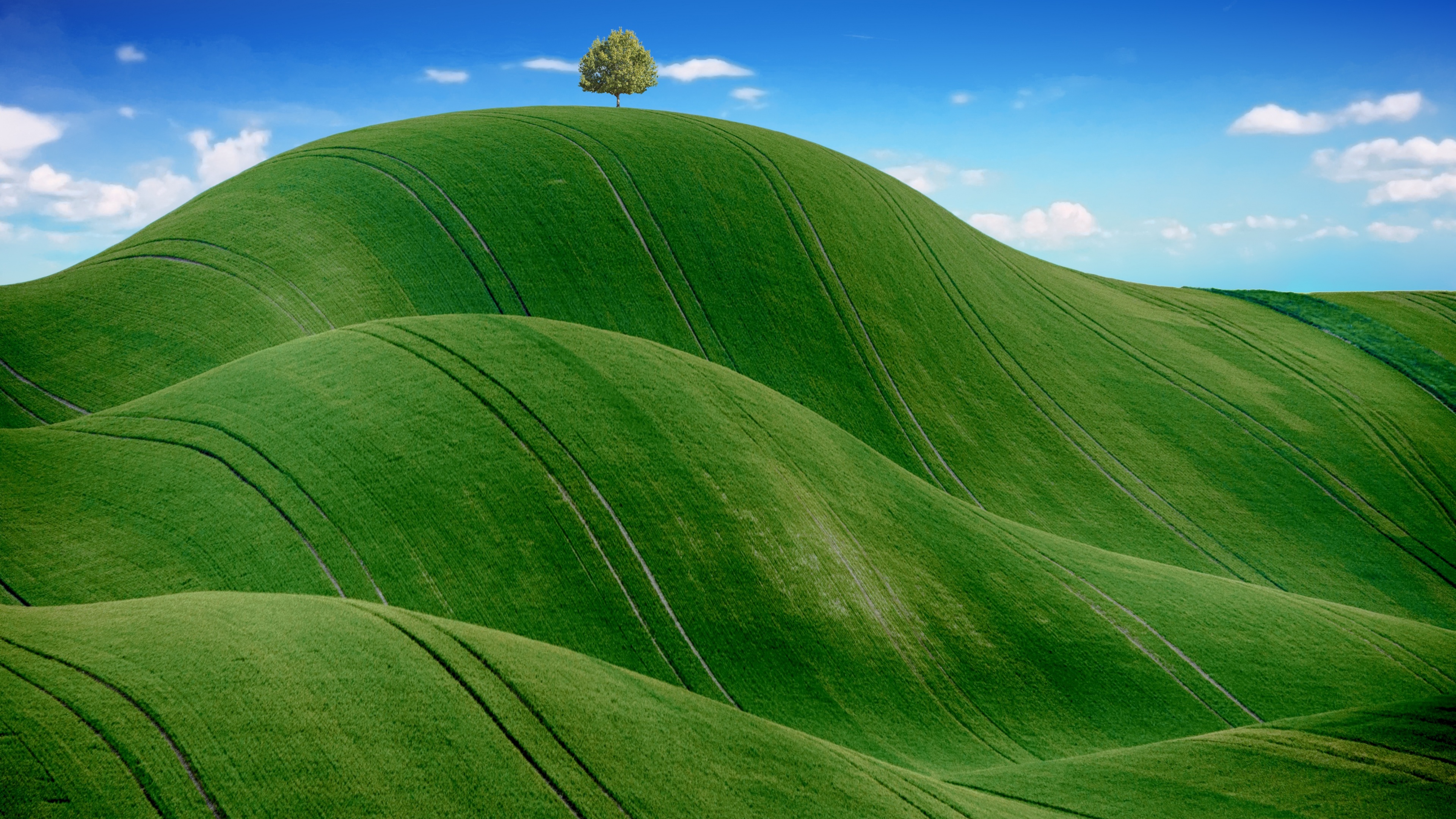 Green Hills Wallpapers (54+ images inside)