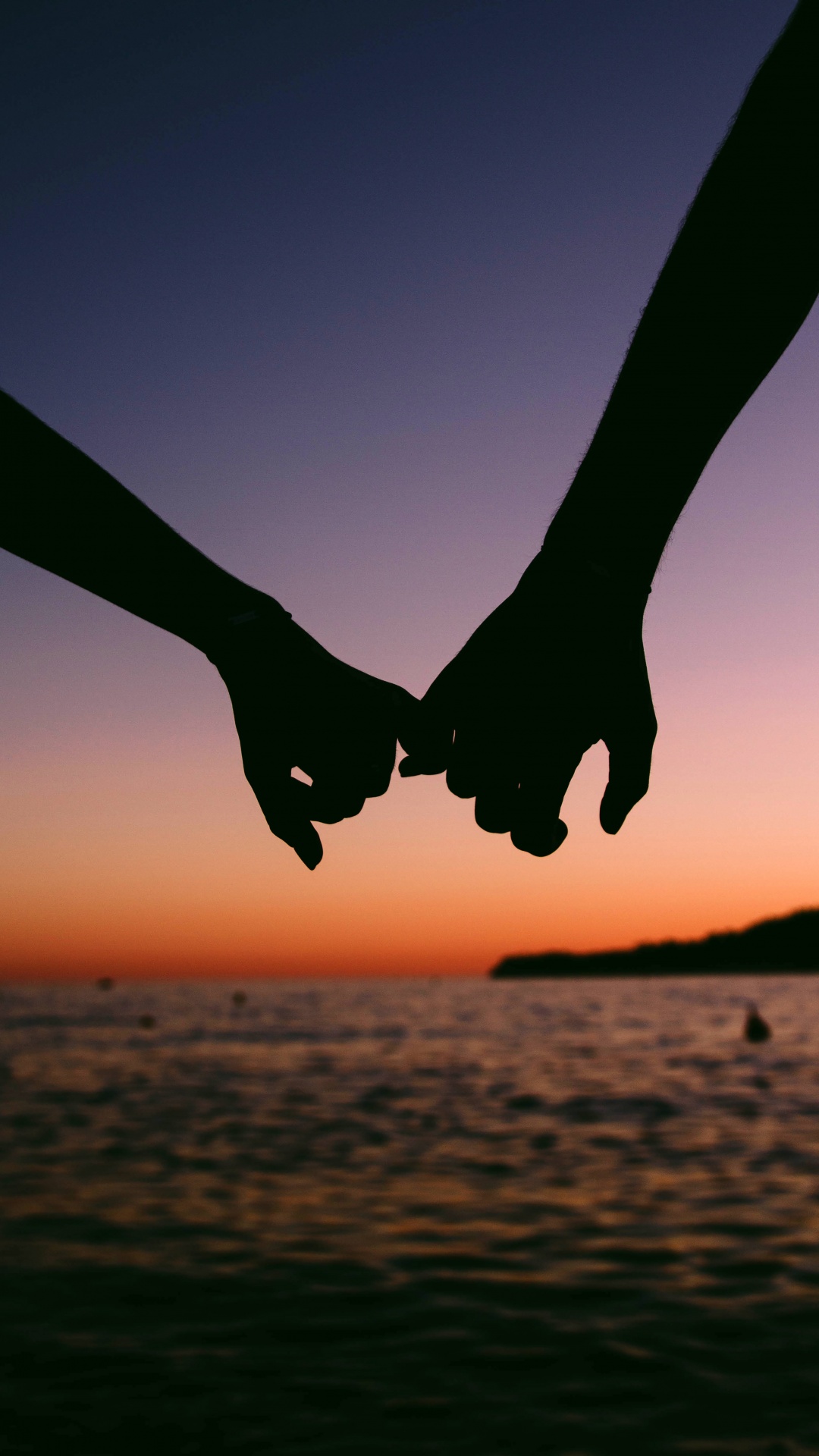 Hands toget   her Wallpaper 4K, Couple, Silhouette, Sunset