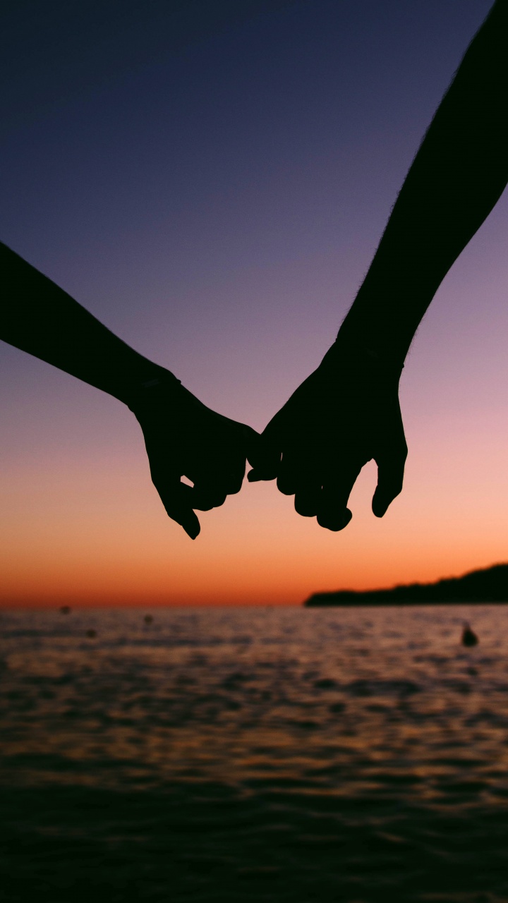 Hands together Wallpaper 4K, Couple, Silhouette, Sunset, Romantic, Love