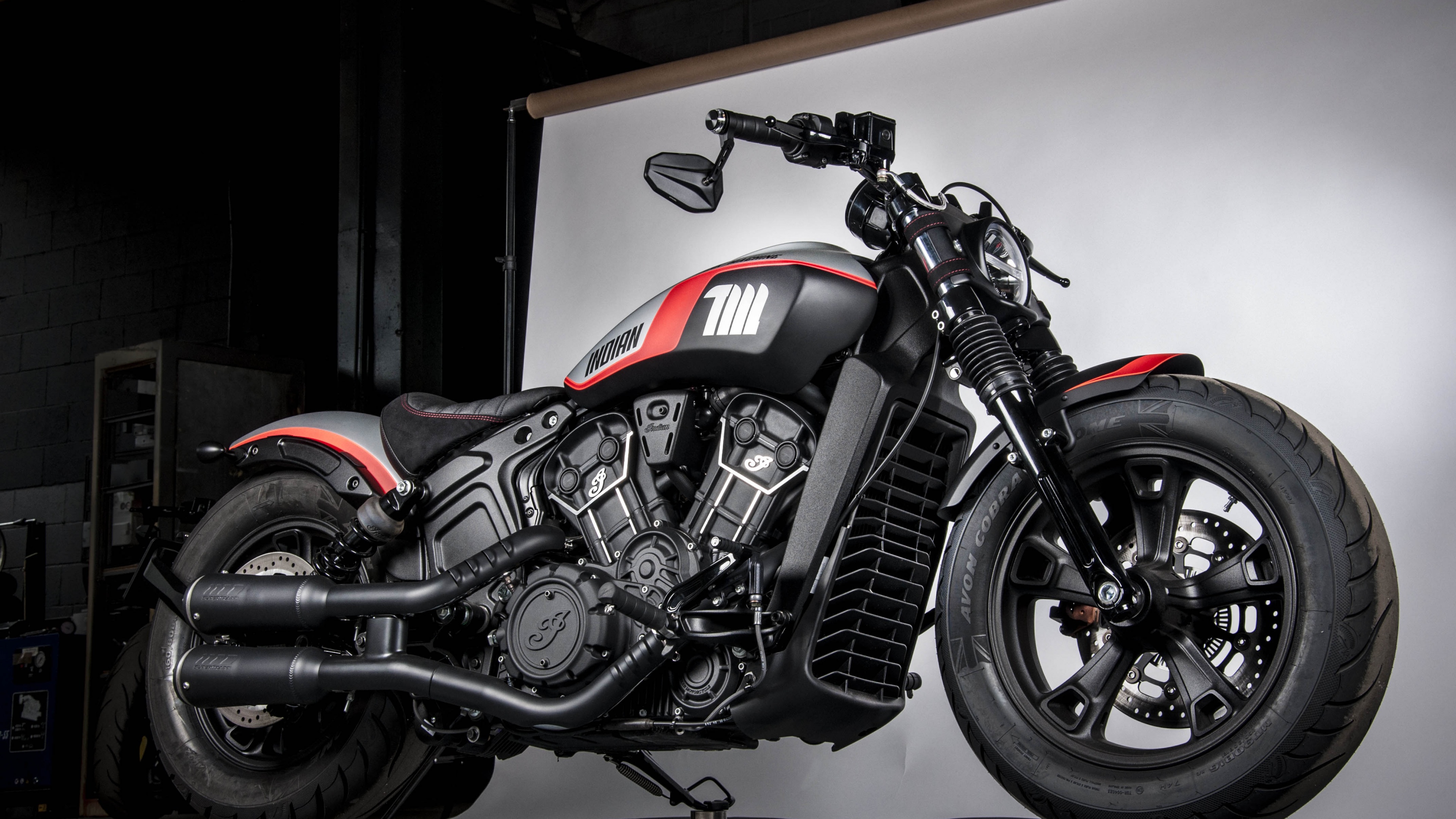Indian Chief with tattoos - Motorcycles.News - Motorcycle-Magazine