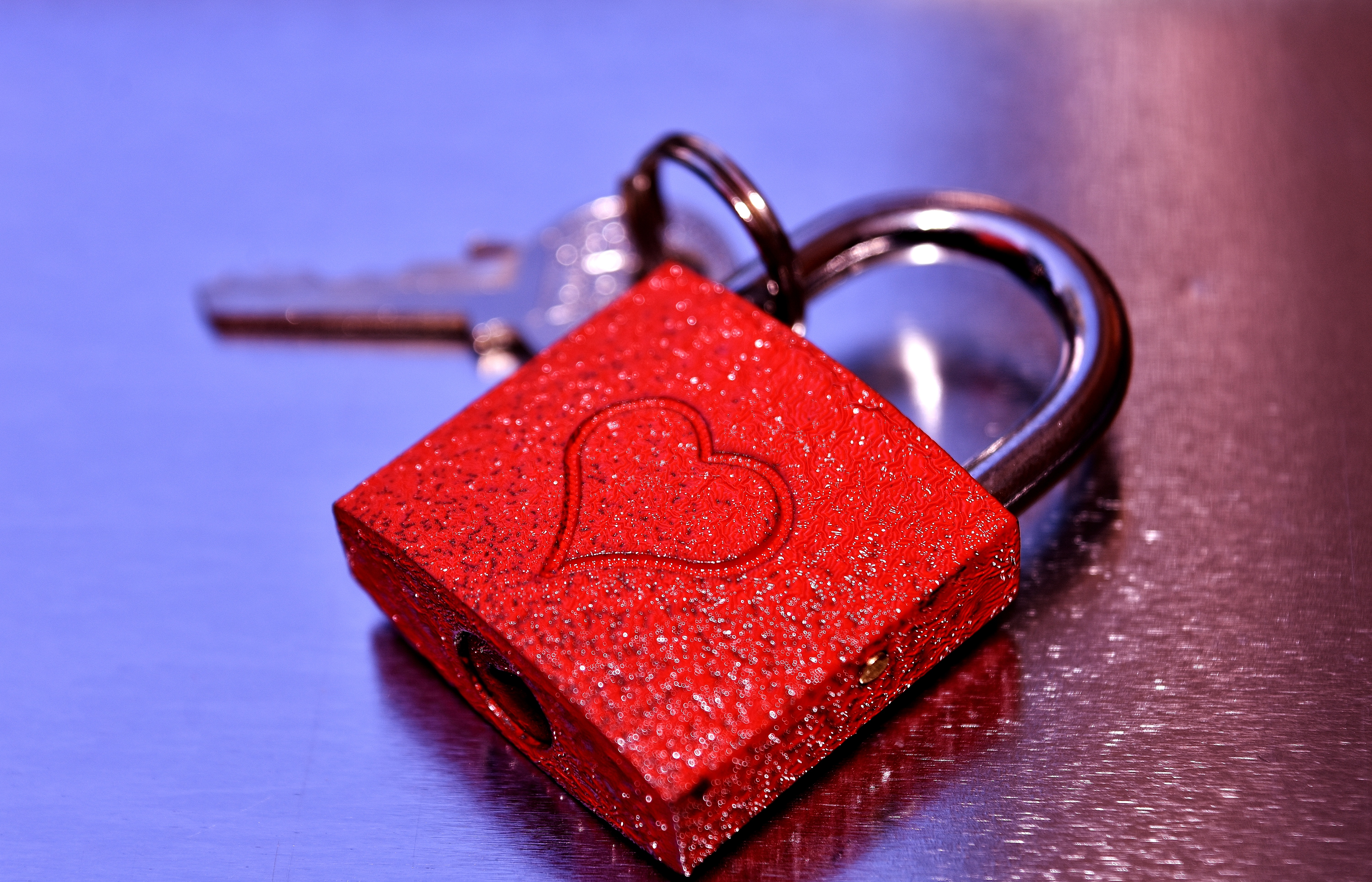 Key to the Heart Wallpaper 4K, Red Lock, Connections, Love, #7050