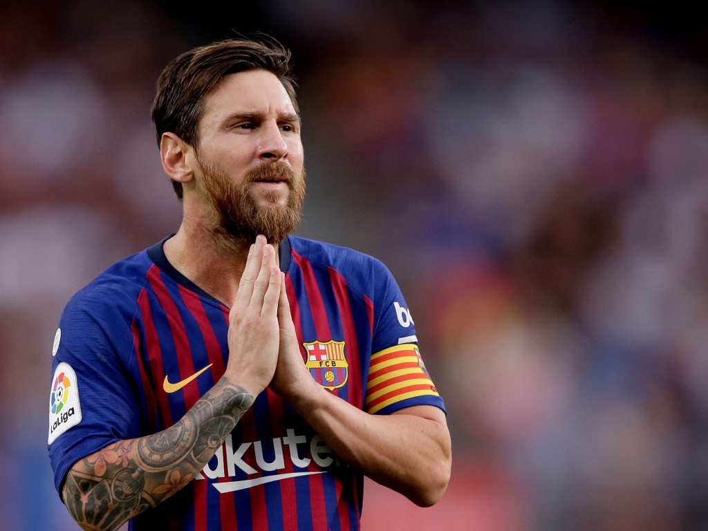 Lionel Messi 4K Wallpaper, Football player, Argentinian, Praying Hands