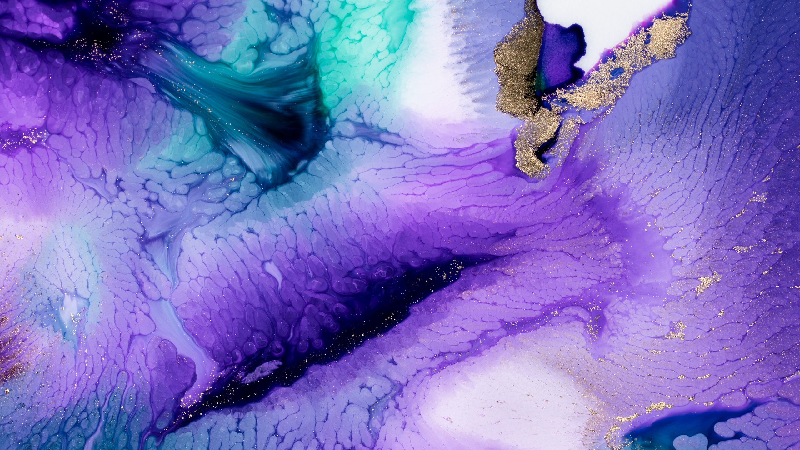 Với hình nền Liquid art Wallpaper 4K, Pearl ink, Purple, Abstract, #1339, bạn sẽ được trải nghiệm vẻ đẹp của nghệ thuật lỏng. Nét đẹp tuyệt vời từ màu tím mê hoặc và cảm giác mịn màng sẽ đưa bạn vào một thế giới ảo giữa sắc màu.