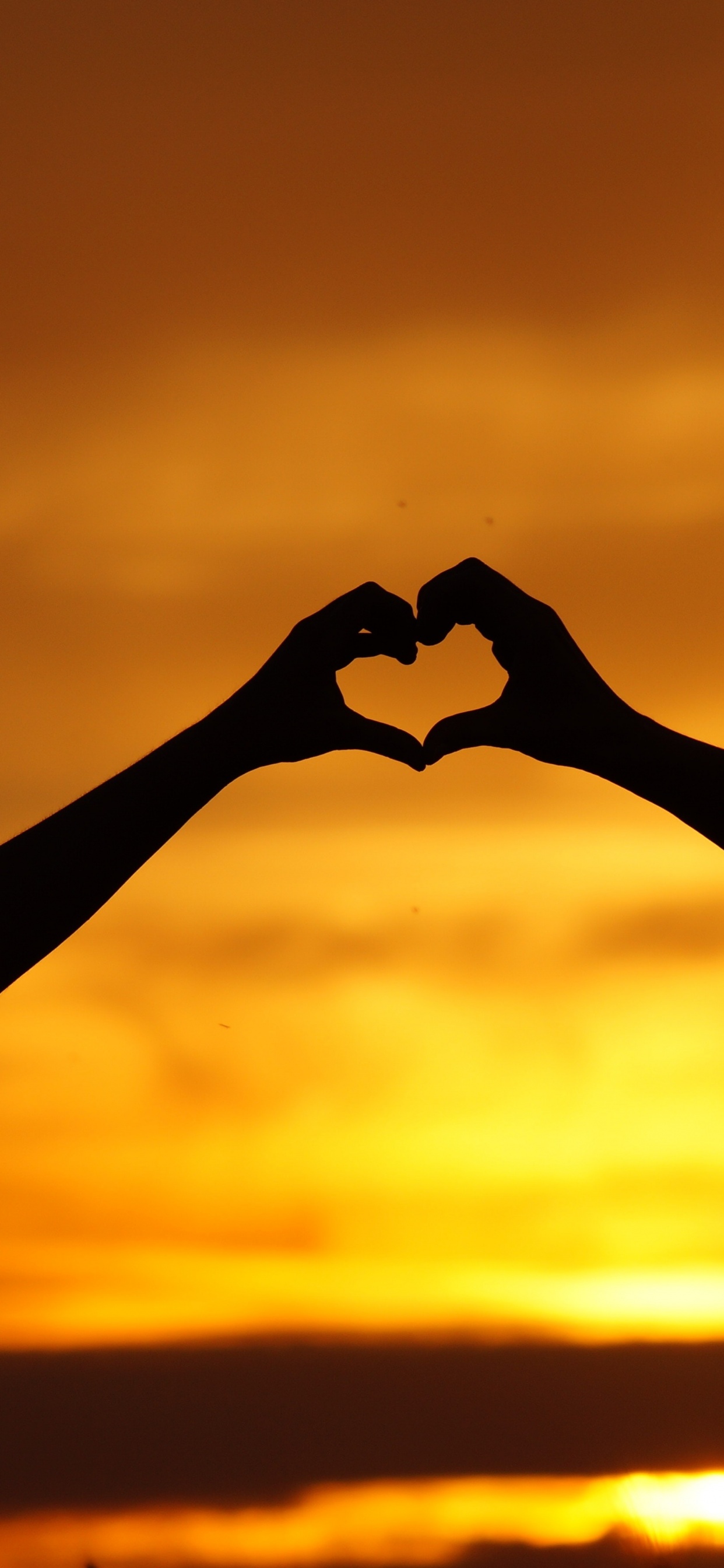Love Heart 4k Wallpaper Hands Together Silhouette Lovers Couple Sunset 5k Love 1141