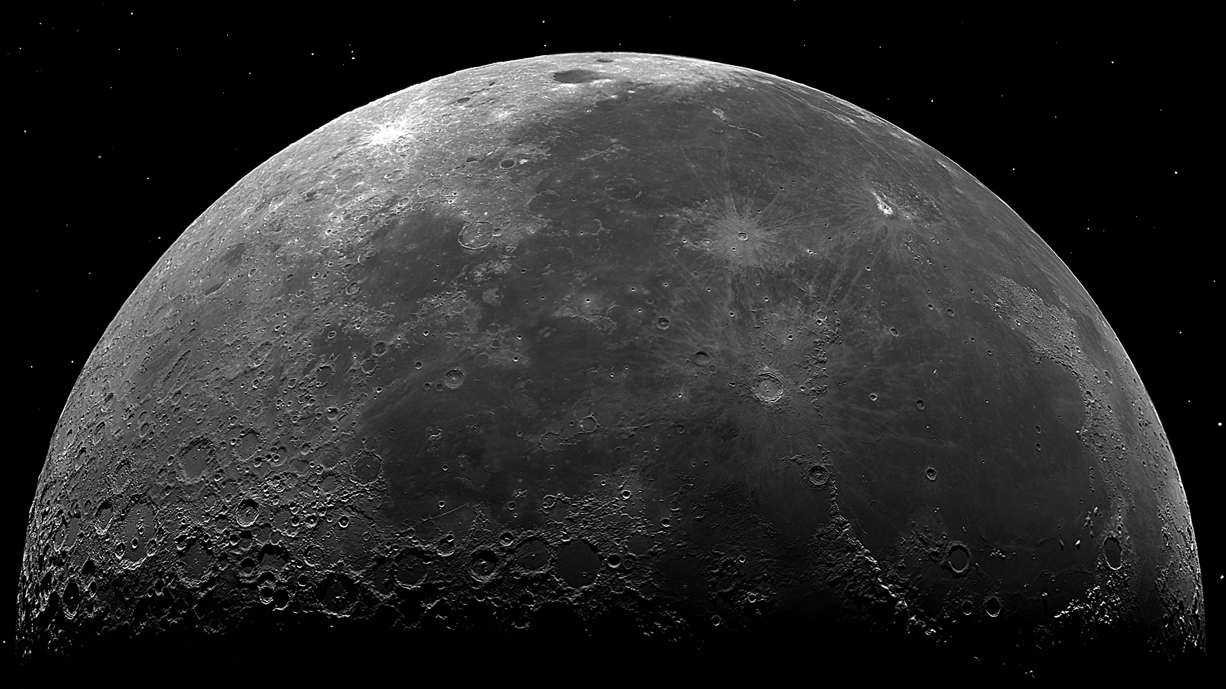 Hình nền Mặt trăng 4K: Hình ảnh Mặt trăng chân thật với độ phân giải 4K đầy sáng tạo và tinh tế sẽ đem lại trải nghiệm đẹp mắt cho người dùng. Với tông màu đen trắng cổ điển, hình nền Mặt trăng 4K sẽ giúp bạn có một không gian làm việc thanh lịch và tao nhã.