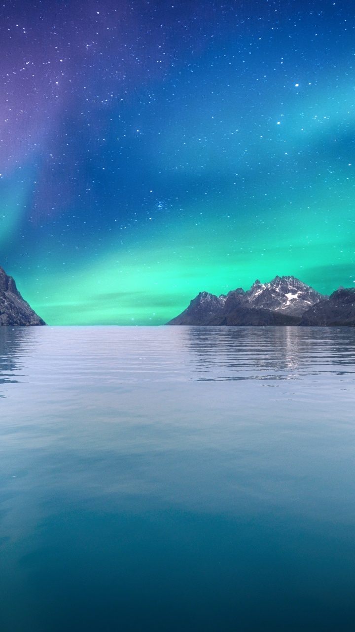 Northern Lights Wallpaper 4K, Sea, Blue Sky, Stars, Reflection