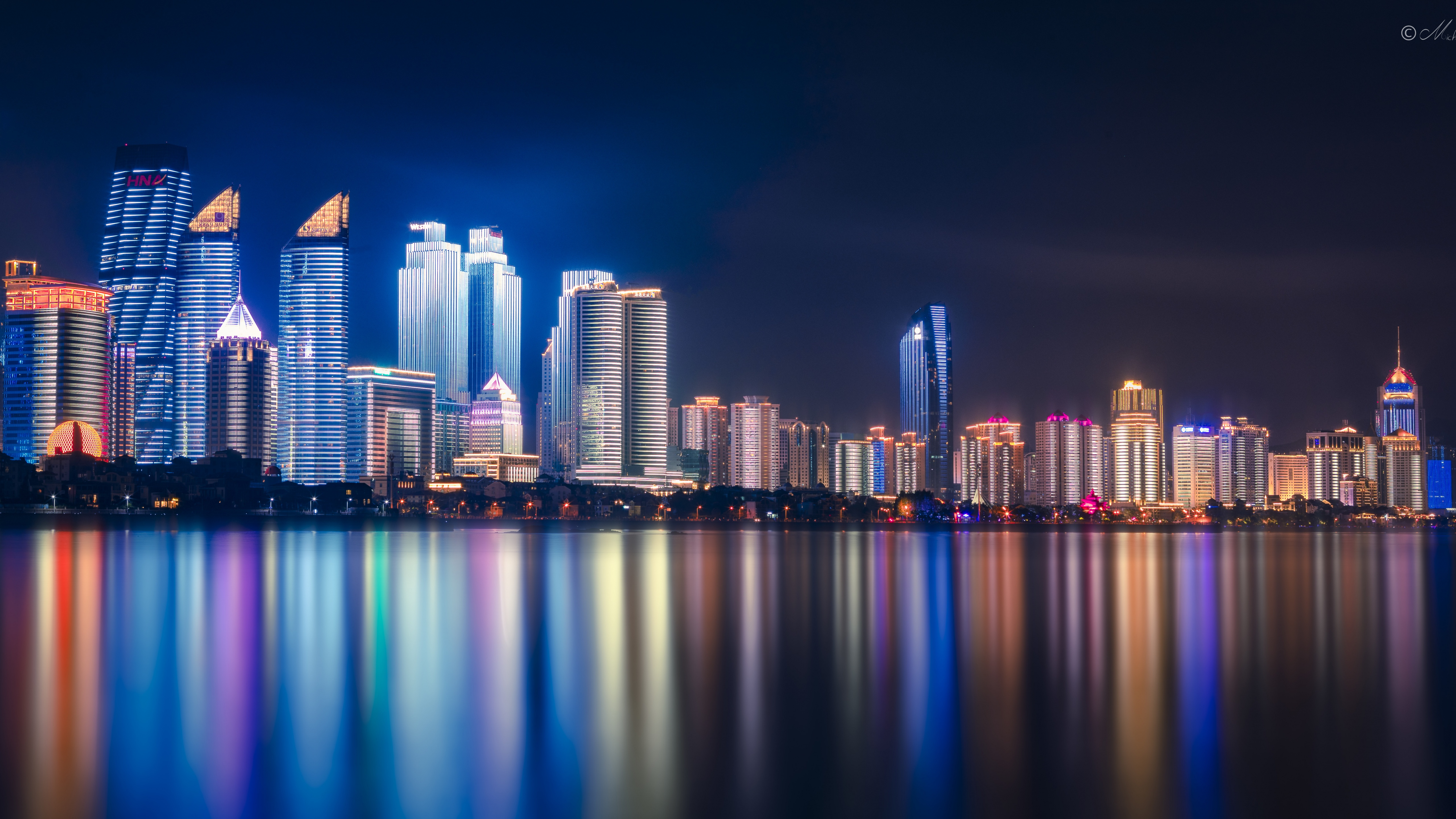 Qingdao 4K Wallpaper, China, Night, Cityscape, City lights, Reflections