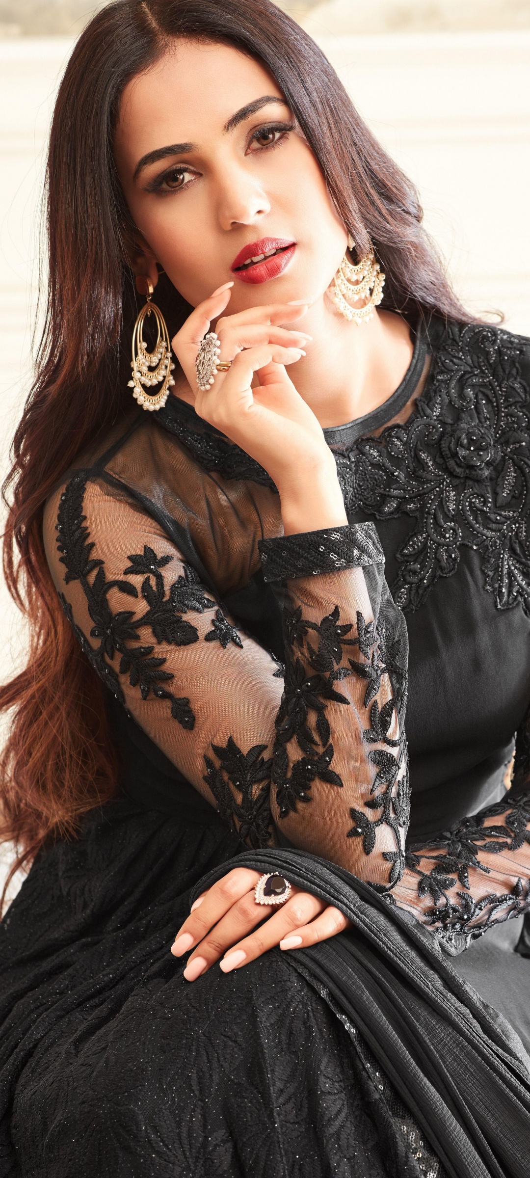 Sonal Chauhan 4K Wallpaper, Bollywood actress, Indian