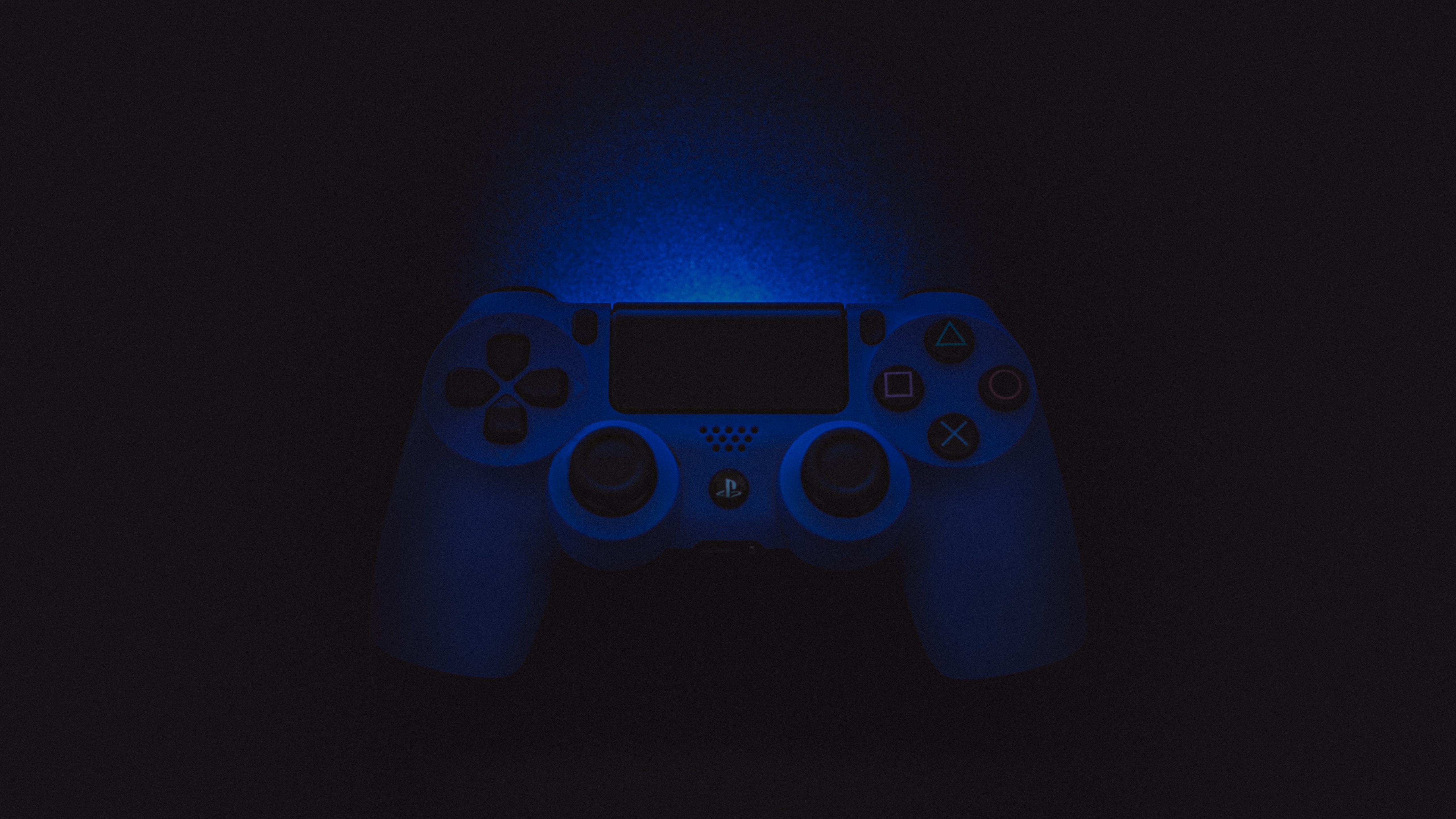 How To Fix That Blinking Blue Light Your PS4 Controller - Sorta Techy