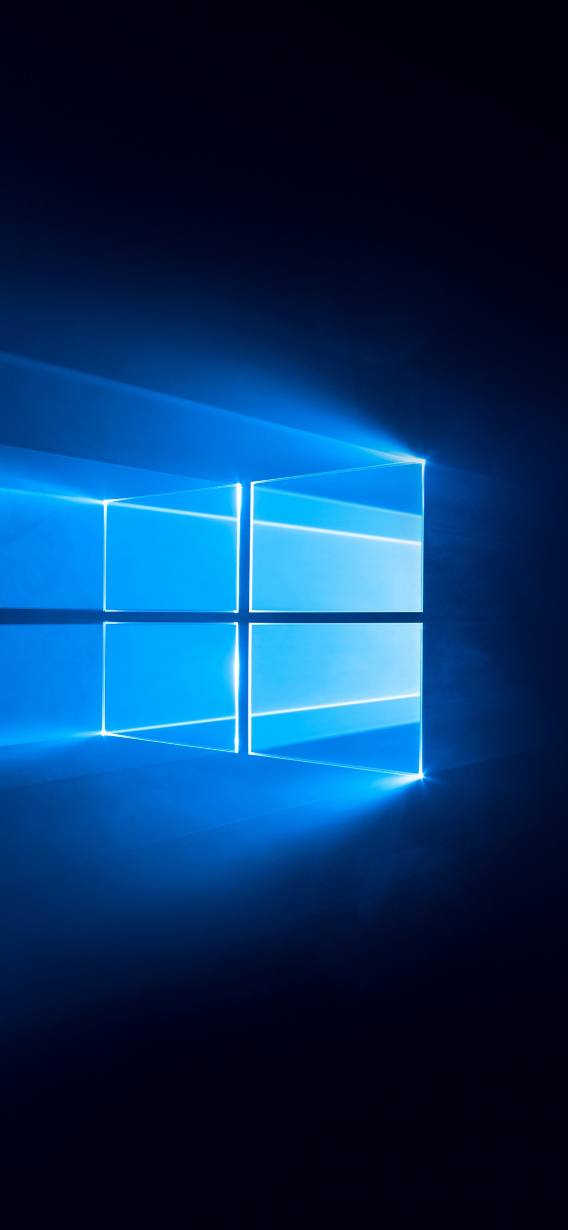 Bạn yêu thích sự đơn giản và tối giản? Hãy khám phá ngay bộ sưu tập những hình nền Windows 10 màu đen của chúng tôi. Những hình ảnh tuyệt đẹp này với màu đen sang trọng và trang nhã sẽ mang đến cho bạn sự thanh lịch và mạnh mẽ cho màn hình máy tính của bạn.