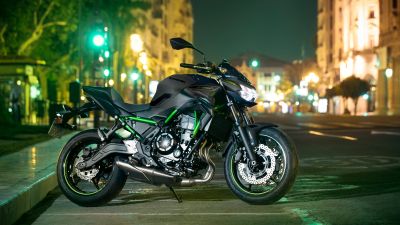 Kawasaki Z650, Modenas, 2023, 5K