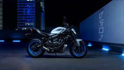 2025, Yamaha MT-07, Night