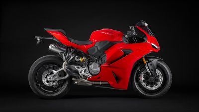 Ducati Panigale V2, 8K, 2025, 5K, Sports bikes, Dark background