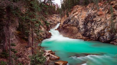 River Stream, Cliffs, Green Trees, Rocks, Blue Water, 5K