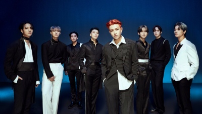 ATEEZ, Zero: Fever, Hongjoong, Seonghwa, Yunho, Yeosang, San (ATEEZ), Mingi, Wooyoung, Jongho, Dark blue