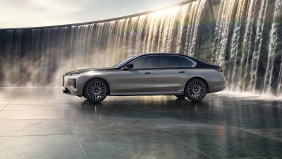 BMW 740i xDrive, 2027, 5K, 8K, Luxury Sedan, BMW 7 Series, Waterfall
