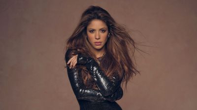 Shakira, ELLE, Colombian singer
