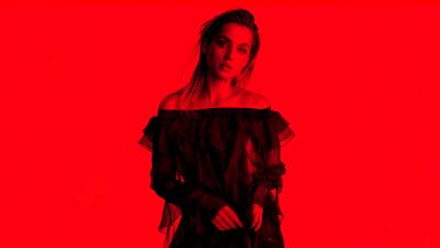 Ana de Armas, Red background, 5K