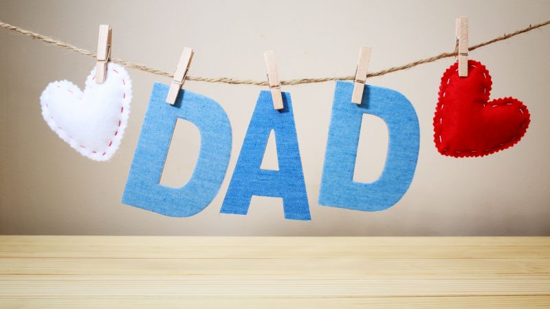 Dad, Hearts, Hanging Hearts, Wooden background, 5K, Father's Day, Wallpaper