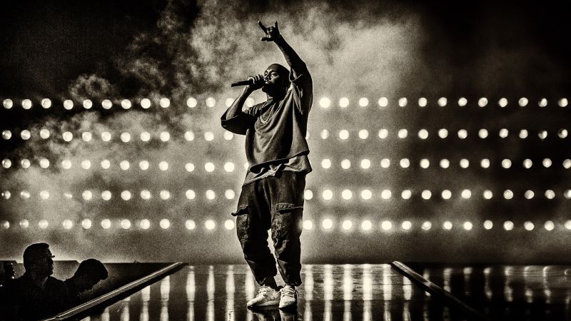 Kanye West, 5K, Live concert, Sepia background, American rapper, Wallpaper