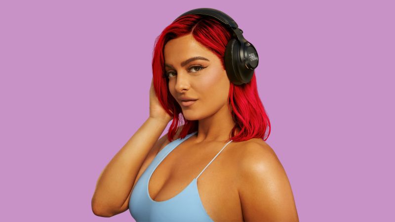 Bebe Rexha, Headphones, Pastel purple, 5K, Pastel background, Wallpaper