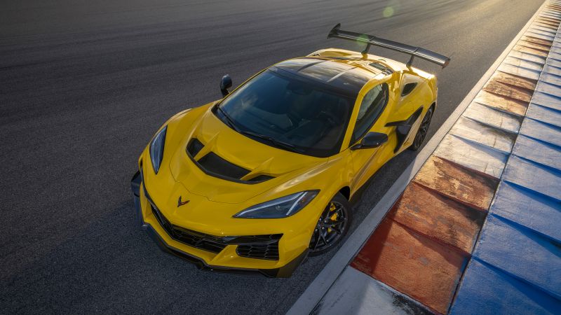 Chevrolet Corvette ZR1, 2025, 5K, Race track