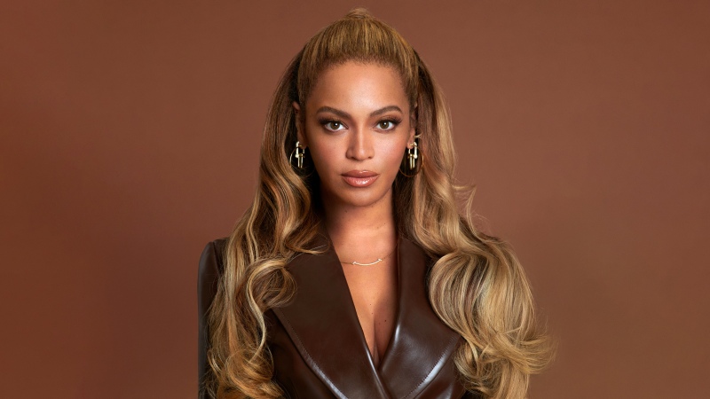 Beyonce, 8K, Brown background, American singer, 5K