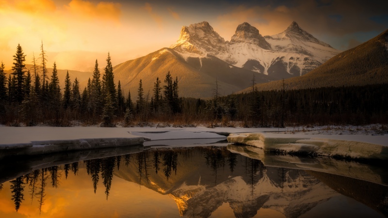 Three Sisters Mountains, Oregon, Snow covered, Wilderness, Golden hour, Sunset, Serene, Winter Mountains, Mountain Peaks, Dramatic, 5K