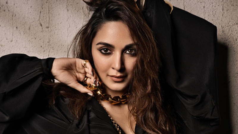 Kiara Advani, 2025, Indian actress, Wallpaper
