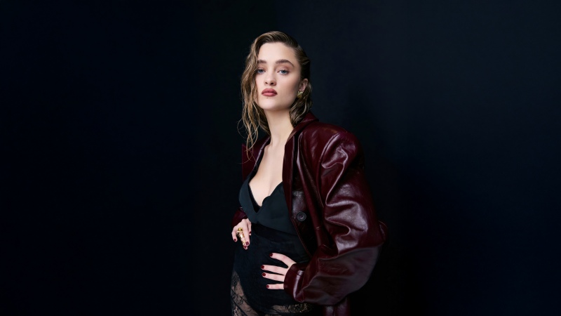 Lizzy Greene, Dark background, American actress, 5K