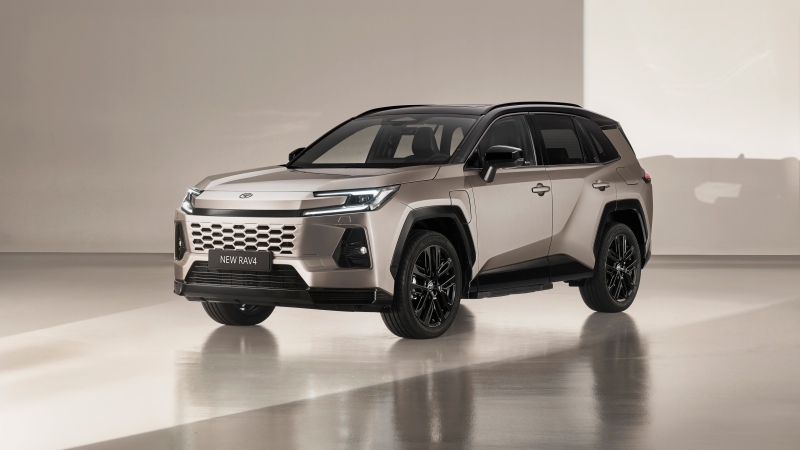 Toyota RAV4 PHEV, 2025, Plug-in Hybrid SUV, 5K