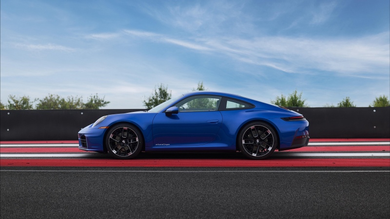 Porsche 911 Carrera Club Coupe, 2026, 5K, Porsche 911 Carrera, Sports cars, Blue car, Racetrack