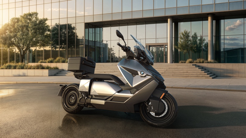 BMW CE 04 Exclusive, 2025, Electric scooter, Urban, Modern design, 5K, Wallpaper