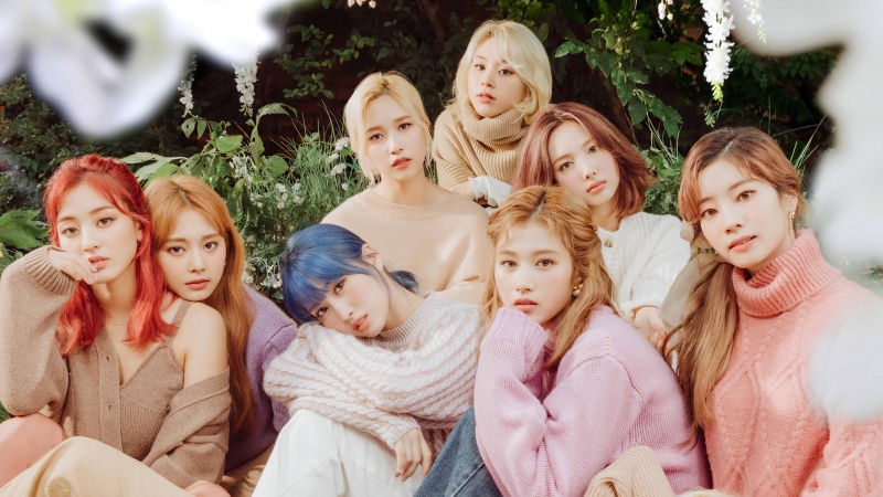 TWICE, Nayeon, Jeongyeon, Momo, Sana, Jihyo, Mina, Dahyun, Chaeyoung, Tzuyu