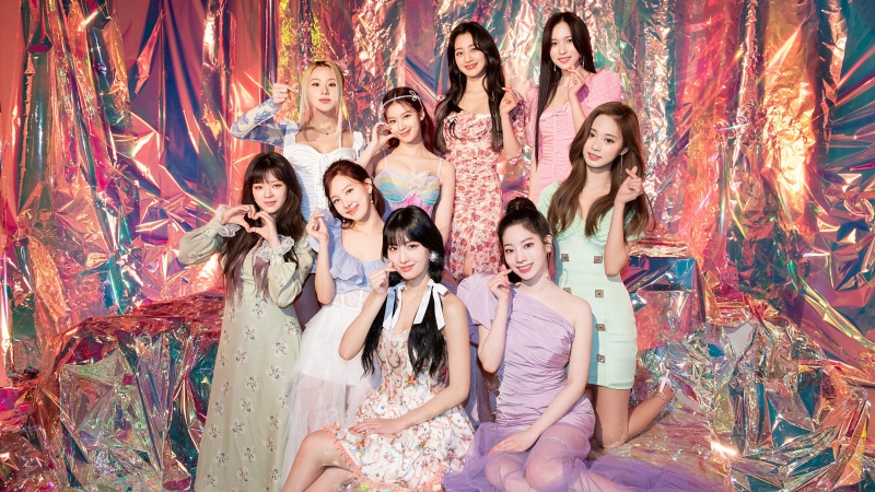 TWICE, Nayeon, Jeongyeon, Momo, Sana, Jihyo, Mina, Dahyun, Chaeyoung, Tzuyu