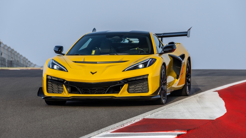 Chevrolet Corvette ZR1 Coupe ZTK Package, 2025, Sports cars, Race track, Chevrolet Corvette ZR1, Wallpaper