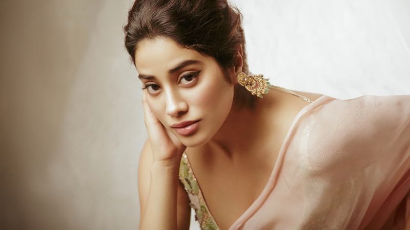 Janhvi Kapoor Saree, 5K wallpaper