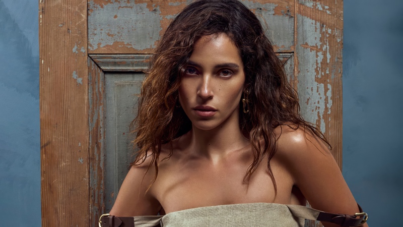 Adria Arjona