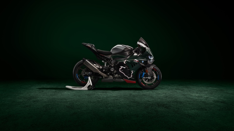 BMW M 1000 RR Limited Edition Isle of Man TT wallpaper