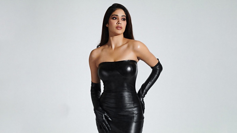 Janhvi Kapoor 8K wallpaper