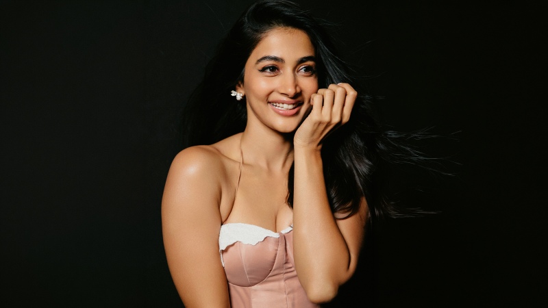 Pooja Hegde, Dark background, 8K, Indian actress, 5K