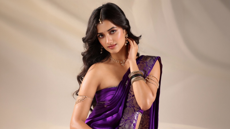 Bhagyashri Borse, Traditional, Saree, 5K, Indian actress, Wallpaper