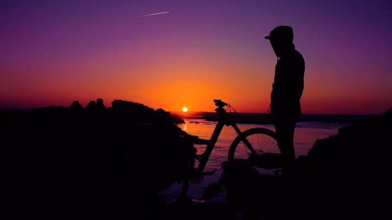Sunset silhouette man hoodie evening dusk twilight horizon 