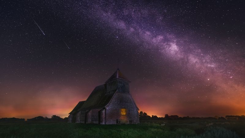St Thomas à Becket Church, Fairfield, Milky Way, Outer space, Night time, Starry sky, Astronomy, Ancient architecture, Iconic, Wallpaper